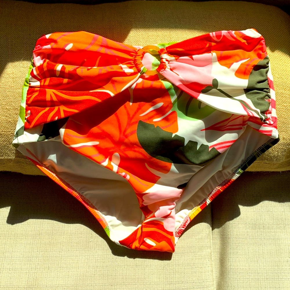 NWT Sanctuary Fresh Squeezed Wrap Ring High-Rise Bottoms